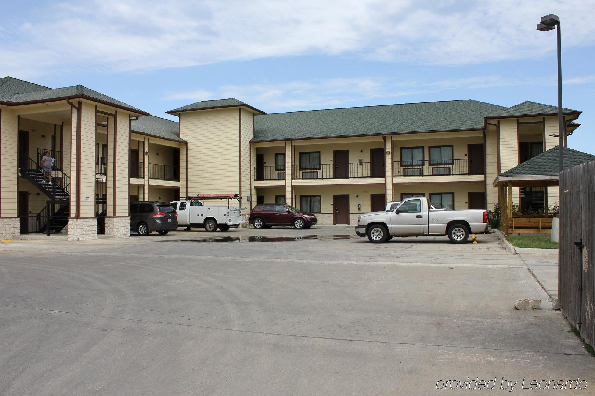 Lone Star Inn And Suites Victoria Exterior foto
