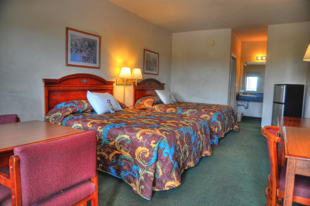 Lone Star Inn And Suites Victoria Exterior foto