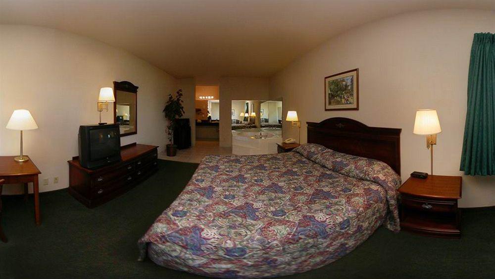 Lone Star Inn And Suites Victoria Exterior foto